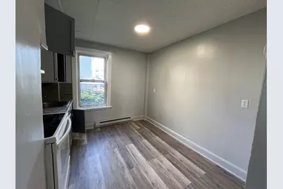 558 Plymouth Ave #1L, Fall River, MA 02721 - Photo 6