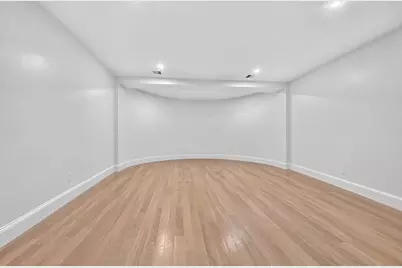 261 Tappan St #1, Brookline, MA 02445 - Photo 22