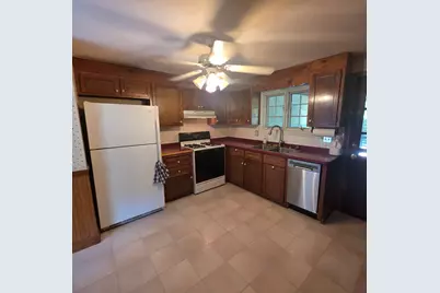 549 East Washington Street, Hanson, MA 02341 - Photo 2