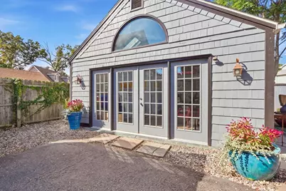 104 Wayne St, Springfield, MA 01118 - Photo 28