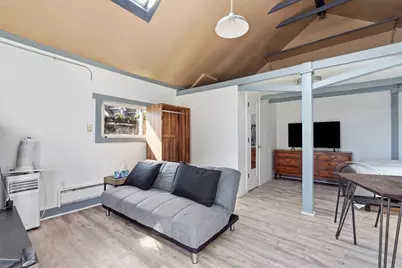 104 Wayne St, Springfield, MA 01118 - Photo 30