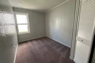 106 Wilcox St, Fall River, MA 02724 - Photo 6