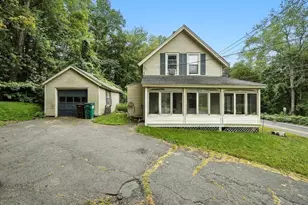 734 Greenfield Rd, Deerfield, MA 01342 - Photo 2