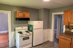 140 Yale St, Springfield, MA 01109 - Photo 4
