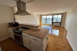 1105 Massachusetts Ave, Cambridge, MA 02138 - Photo 22