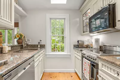 28 Flying Cloud Cr, Mashpee, MA 02649 - Photo 10