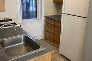 352 Riverway, Boston, MA 02115 - Photo 8