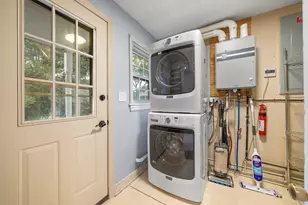 51 Selwyn Rd, Randolph, MA 02368 - Photo 22
