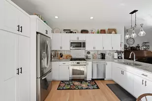 9 Settlers Ln, Holden, MA 01520 - Photo 8