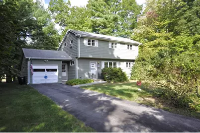 122 Sunset Dr, Brockton, MA 02301 - Photo 1