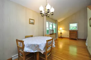 122 Sunset Dr, Brockton, MA 02301 - Photo 10