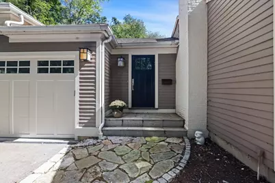 38 Hunnewell St, Needham, MA 02494 - Photo 4