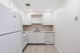 1323 Worcester Rd, Framingham, MA 01701 - Photo 6