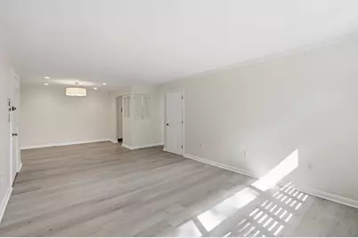 1323 Worcester Rd #E6, Framingham, MA 01701 - Photo 10