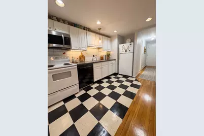 28 Chiswick Rd #B2, Boston, MA 02135 - Photo 4