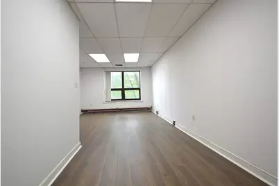 1368 Beacon Street #103, Brookline, MA 02446 - Photo 6