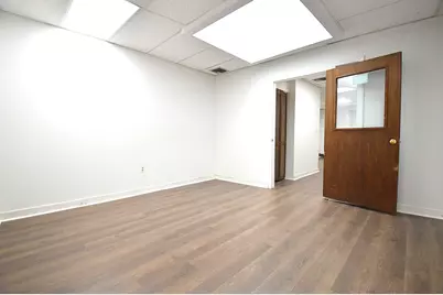 1368 Beacon Street #103, Brookline, MA 02446 - Photo 2