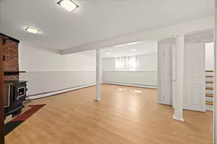 116 Running Brook Rd, Boston, MA 02132 - Photo 30