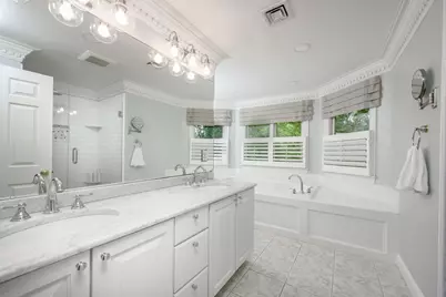 37 Ward St, Hingham, MA 02043 - Photo 20