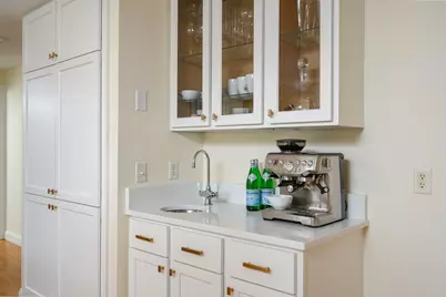 37 Ward St, Hingham, MA 02043 - Photo 6