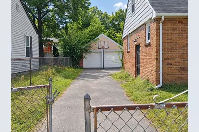 223 East St, Springfield, MA 01104 - Photo 2