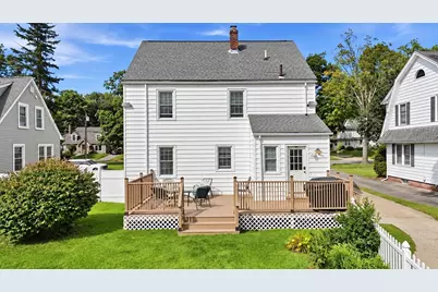 45 Bronson Ter, Springfield, MA 01108 - Photo 4