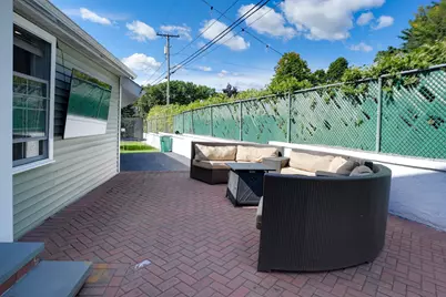 71 River St, Leominster, MA 01453 - Photo 2