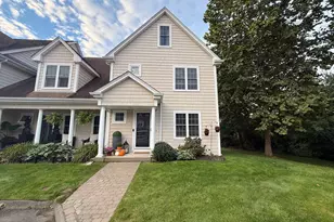 700 Lees River Ave, Somerset, MA 02725 - Photo 1