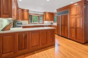 128 Warren St, Boylston, MA 01505 - Photo 16