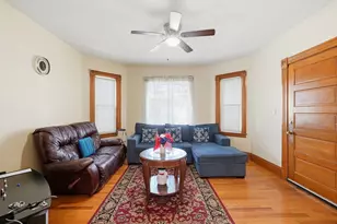 15 Maple Tree Ln, Worcester, MA 01602 - Photo 2