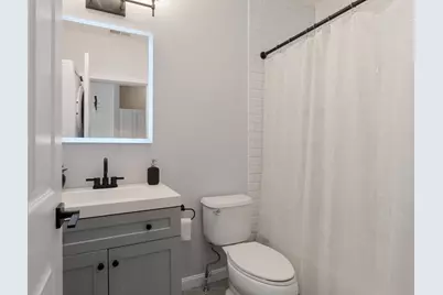 256 Bremen St #2, Boston, MA 02128 - Photo 6