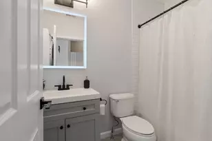 256 Bremen St, Boston, MA 02128 - Photo 6