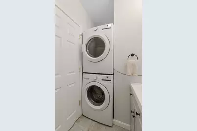256 Bremen St #2, Boston, MA 02128 - Photo 10