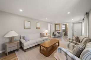 72 Grove St, Barnstable, MA 02601 - Photo 10