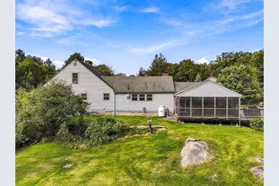 15 North St, Upton, MA 01568 - Photo 4