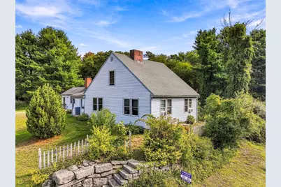 15 North St, Upton, MA 01568 - Photo 2