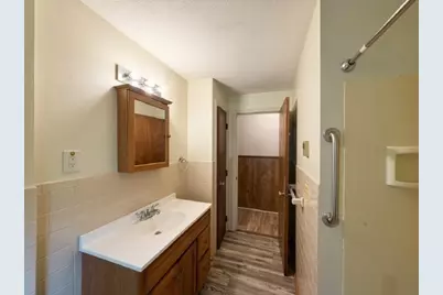 178 N Main St, Templeton, MA 01438 - Photo 16