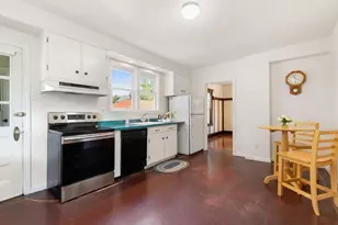 17 Sturtevant St, Beverly, MA 01915 - Photo 14
