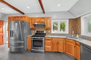 19 Richmond St, Boston, MA 02124 - Photo 8