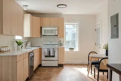 26 Princeton St #26, Medford, MA 02155 - Photo 4