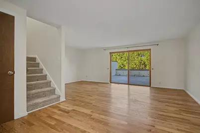 16 Bedford Ct #16, Amherst, MA 01002 - Photo 8