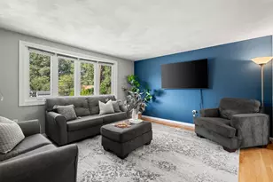 20 Humboldt Ave, Burlington, MA 01803 - Photo 4