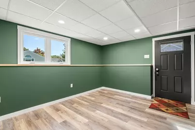 20 Humboldt Ave, Burlington, MA 01803 - Photo 28