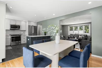 20 Humboldt Ave, Burlington, MA 01803 - Photo 8