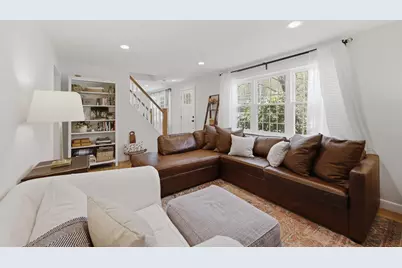 9 Indian Path, Grafton, MA 01536 - Photo 4