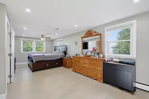 39 Candy Ln, Brockton, MA 02301 - Photo 12