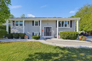 39 Candy Ln, Brockton, MA 02301 - Photo 2