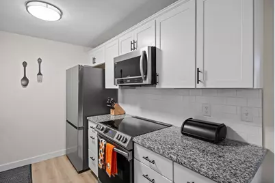 171 Heritage Dr #171, Northbridge, MA 01588 - Photo 10
