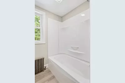 1078 Granby Rd, Chicopee, MA 01020 - Photo 16