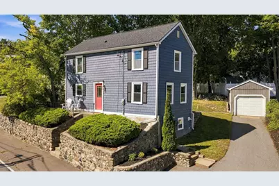 176 Nahant St, Wakefield, MA 01880 - Photo 1